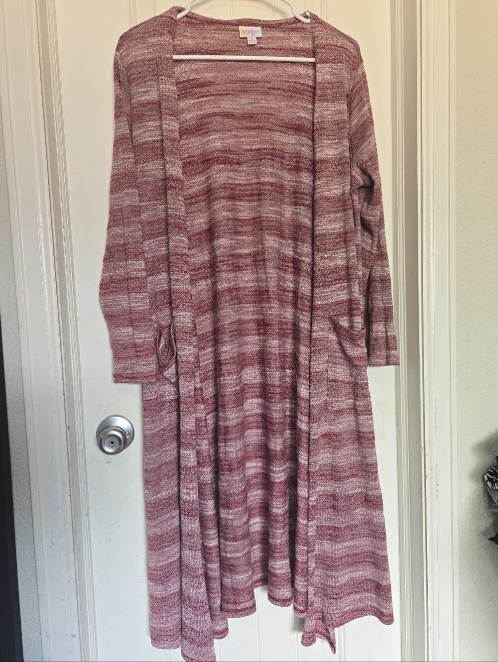 LuLaRoe Sarah Cardigan Medium Red White Striped Long Duster Open Front Pockets